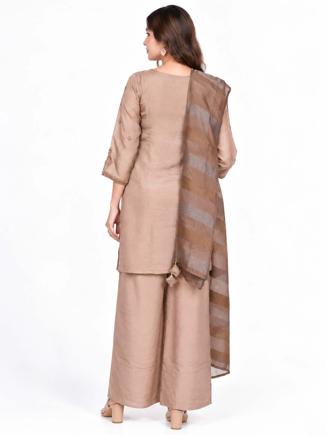 545EM Premium Viscose Summer Fabric – Soft, Lightweight & Elegant Dress Material 545EM-445-ONN - Image 4
