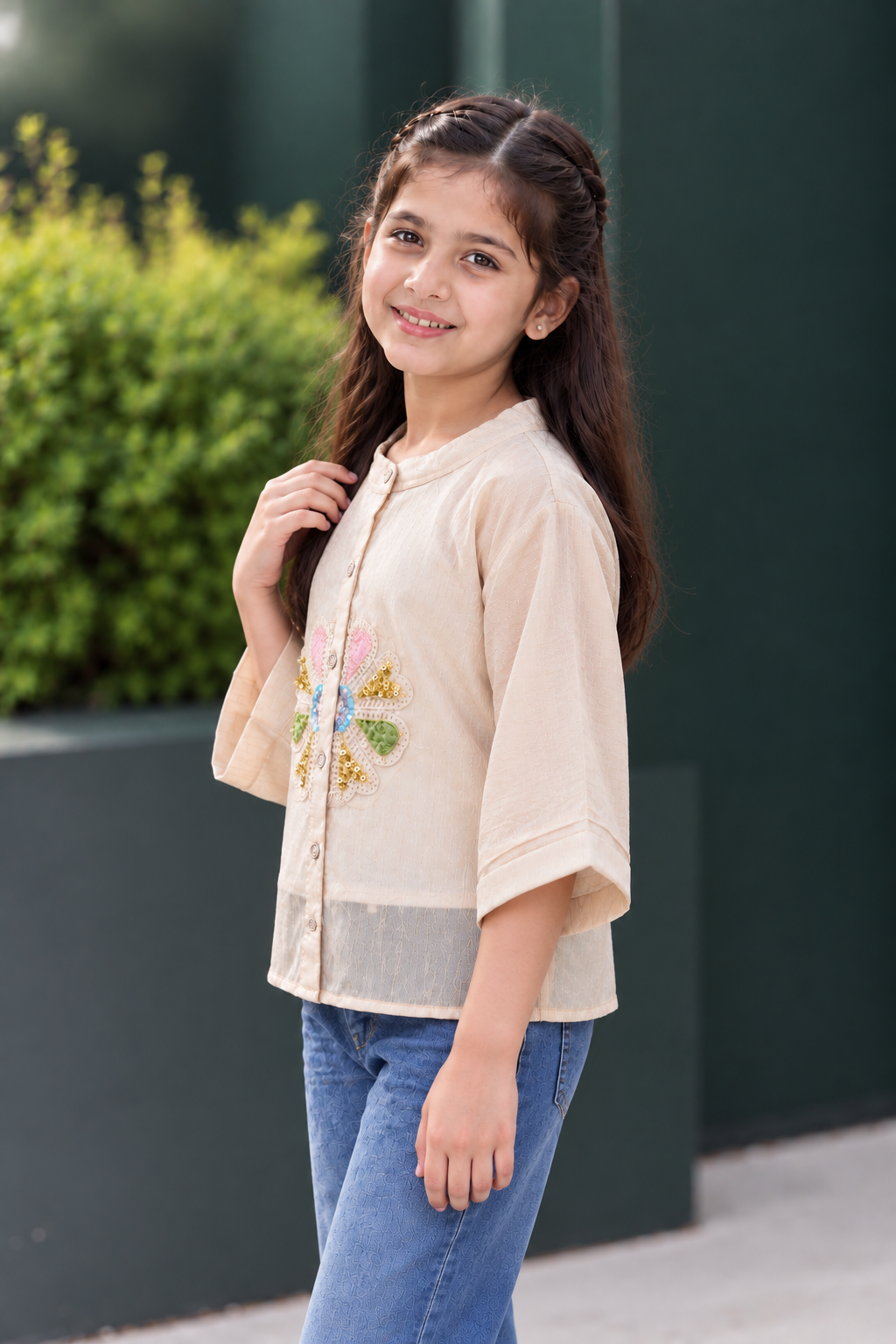 SG75PL Girls’ Imported Embroidered Button-Front Top – Stylish Floral Casual Wear SG75PL-447-FWN - Image 2