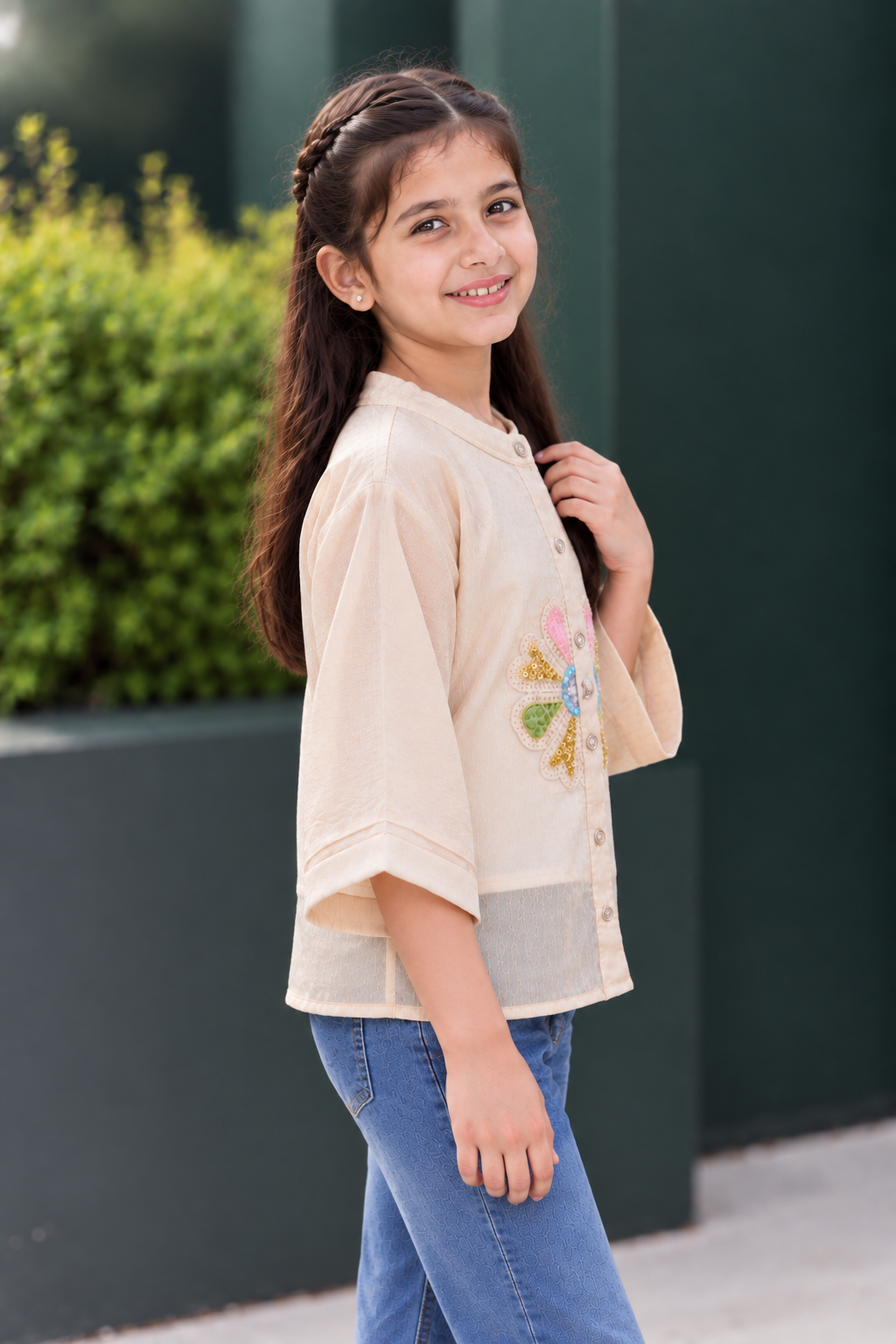 SG75PL Girls’ Imported Embroidered Button-Front Top – Stylish Floral Casual Wear SG75PL-447-FWN - Image 4
